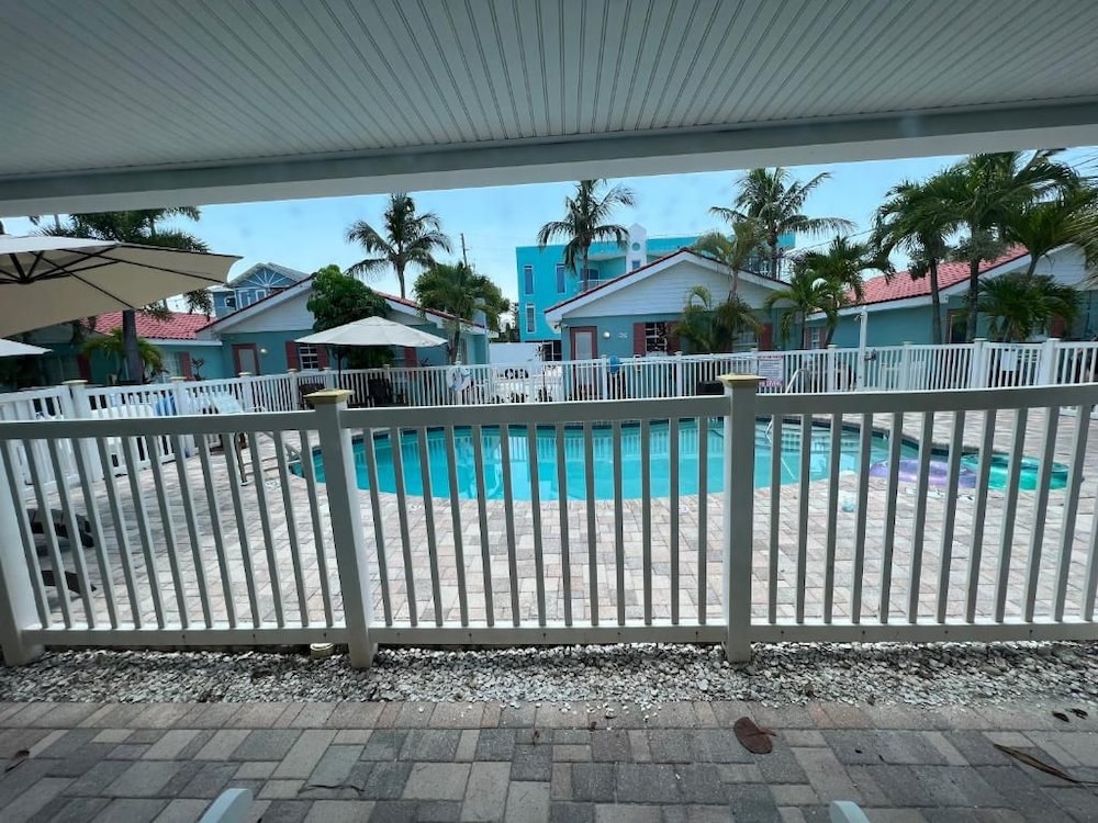 Blue Waters Beach Club 34/45
