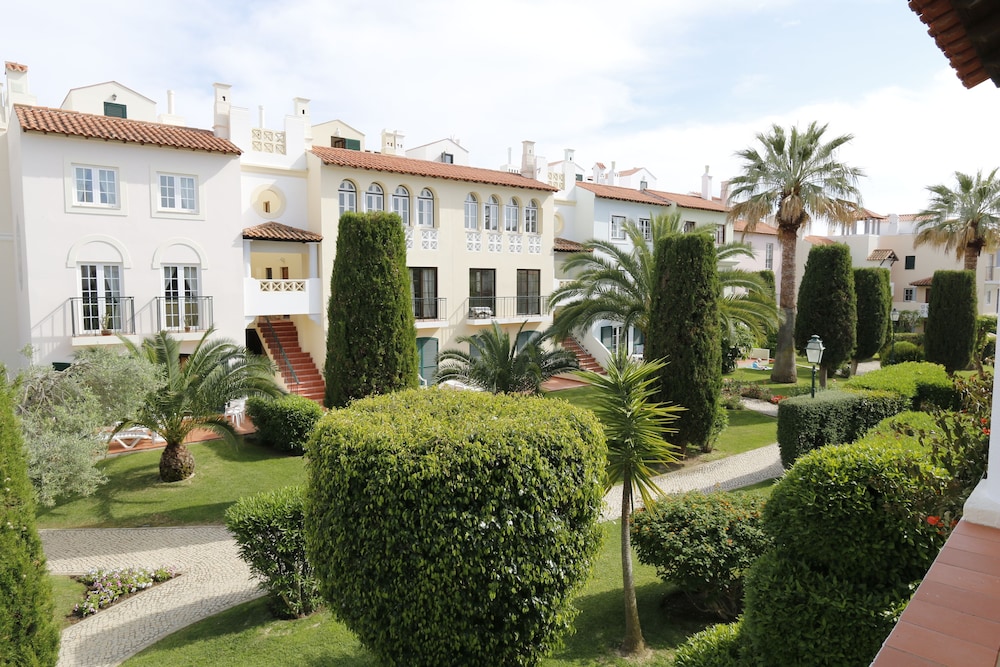 APARTAMENTOS THE OLD VILLAGE BY VILLAGE 4U 70/75
