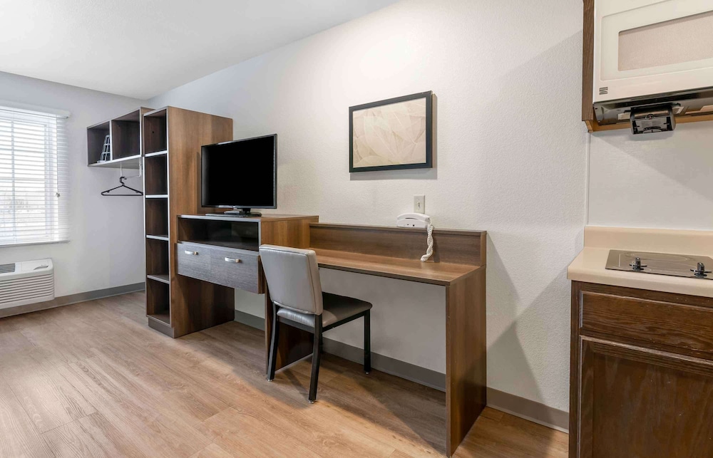Extended Stay America Suites - Nashua - Merrimack 22/31
