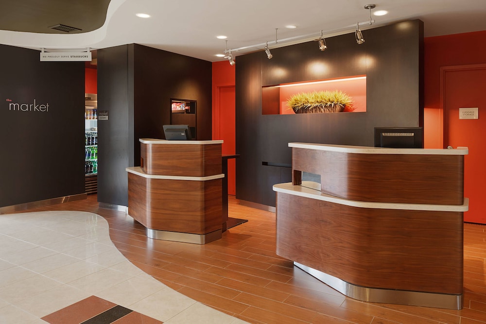 Lobby at Courtyard by Marriott Harrisburg Hershey, HARRISBURG - PA