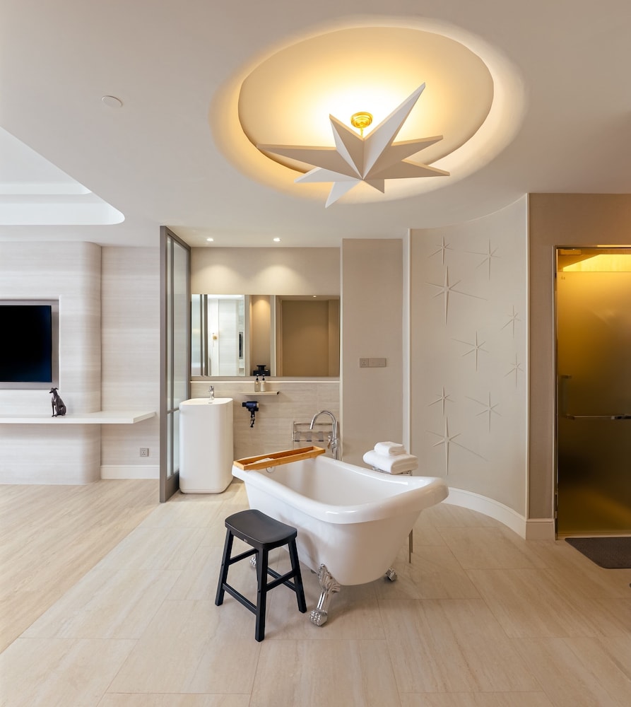 Aiden by Best Western Surawong Bangkok 36/48