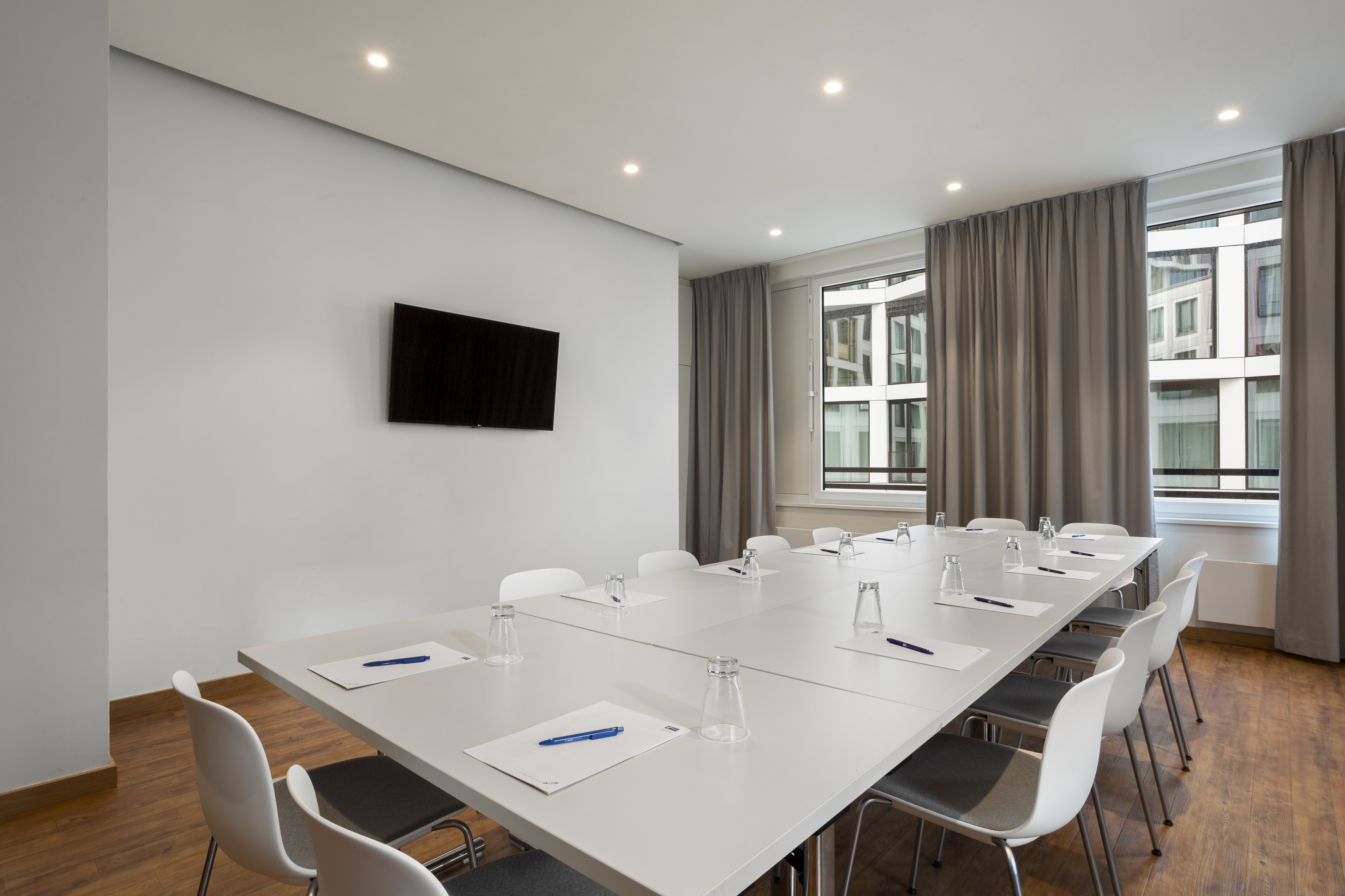 Holiday Inn Express MUNICH CITY WEST 63/80