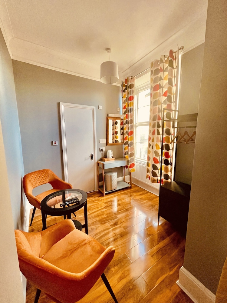 Westbank Hotel - Guest House 34/50