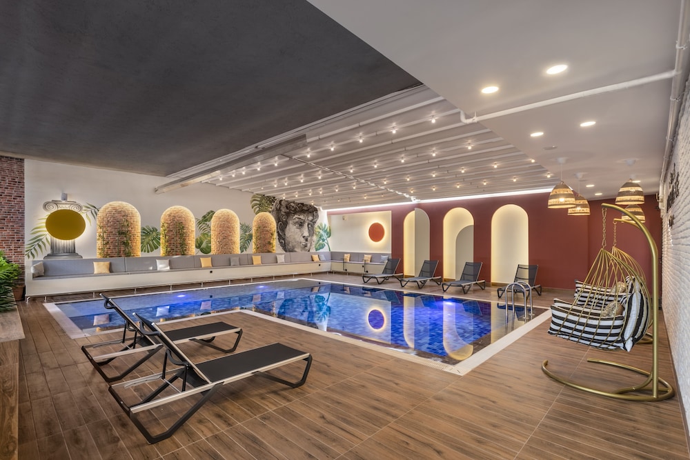 Rodinn Park Hotel 36/55