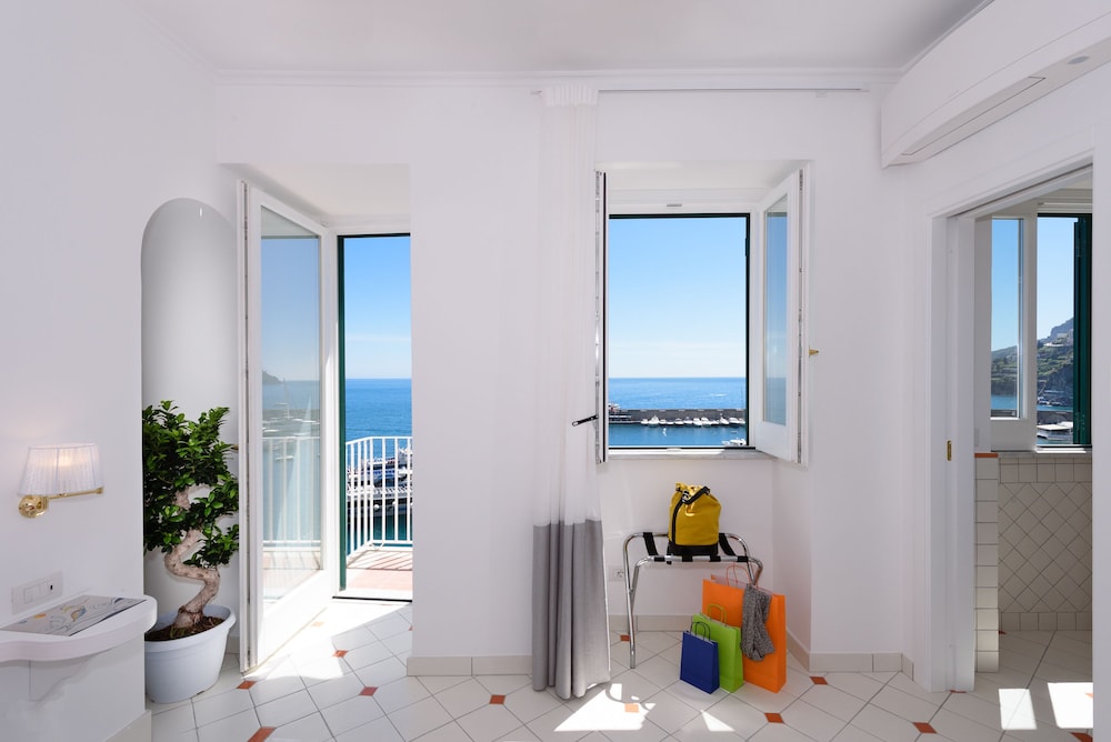 Vista D'amalfi 48/50