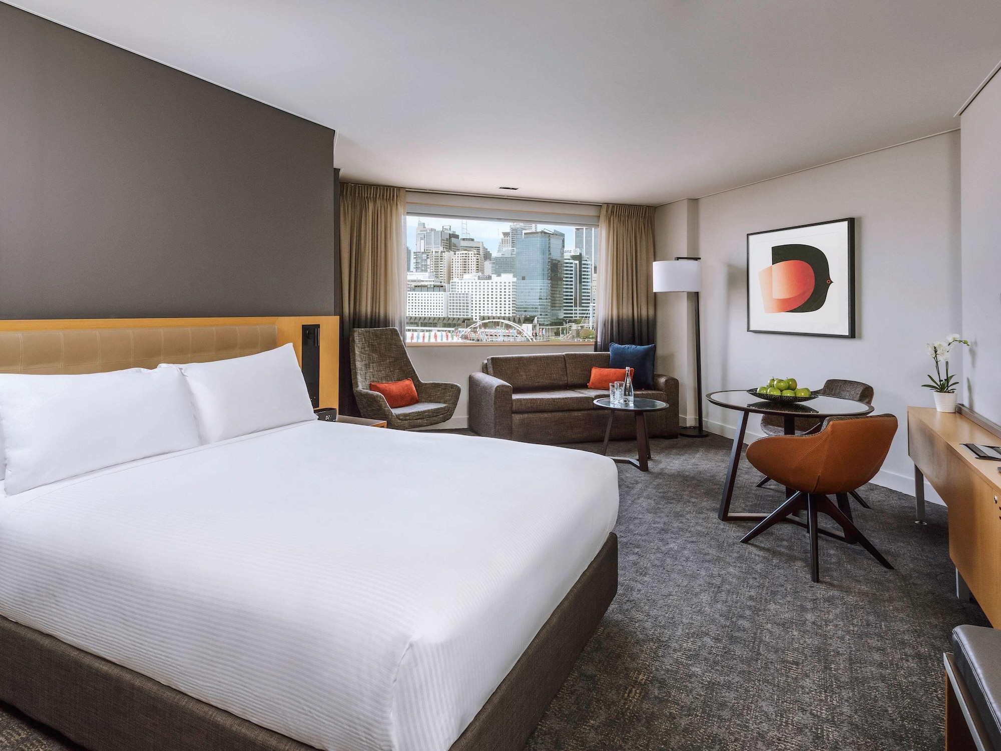 EXECUTIVE, QUEEN BED, DARLING HARBOUR VIEW