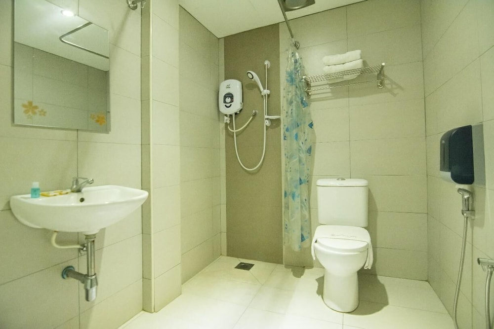 Merdeka Hotel 44/50