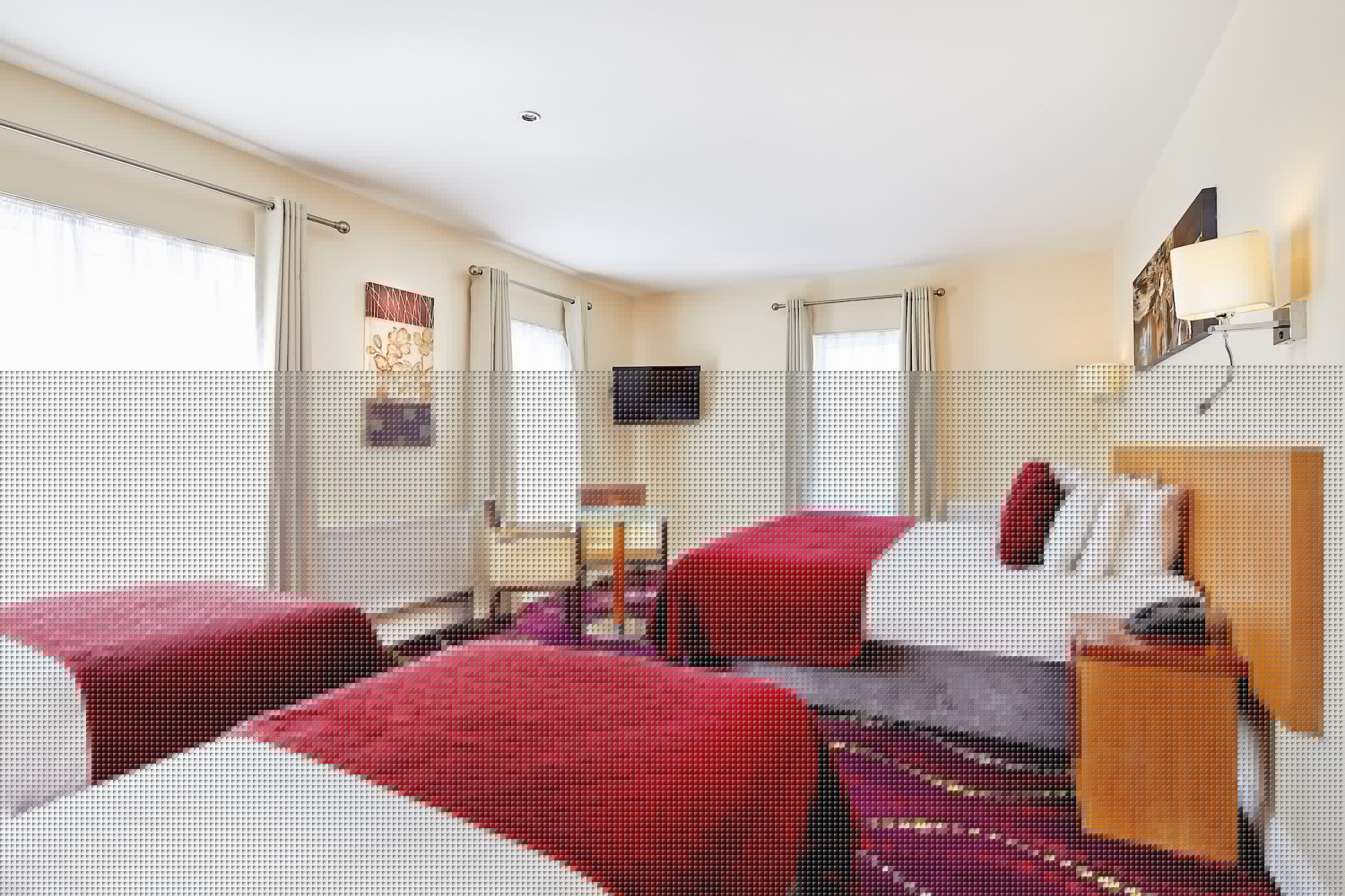ROOM, TRIPLE