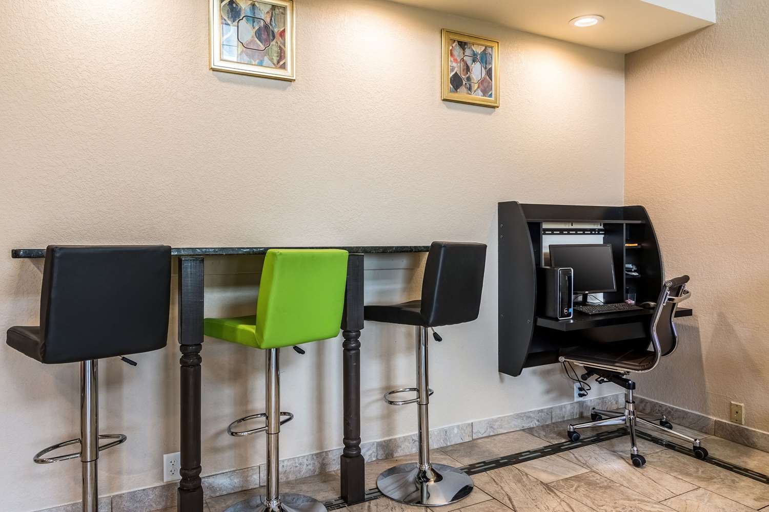 Quality Inn University Area Auburn 24/24