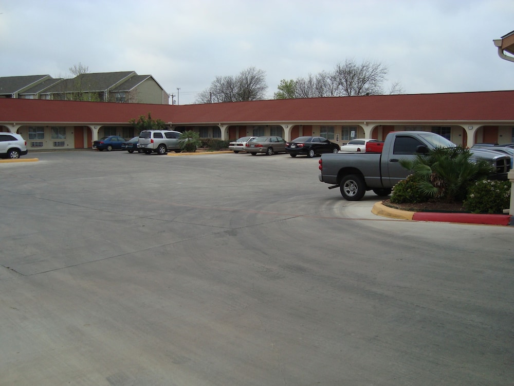 Winnquest Inn 30/38