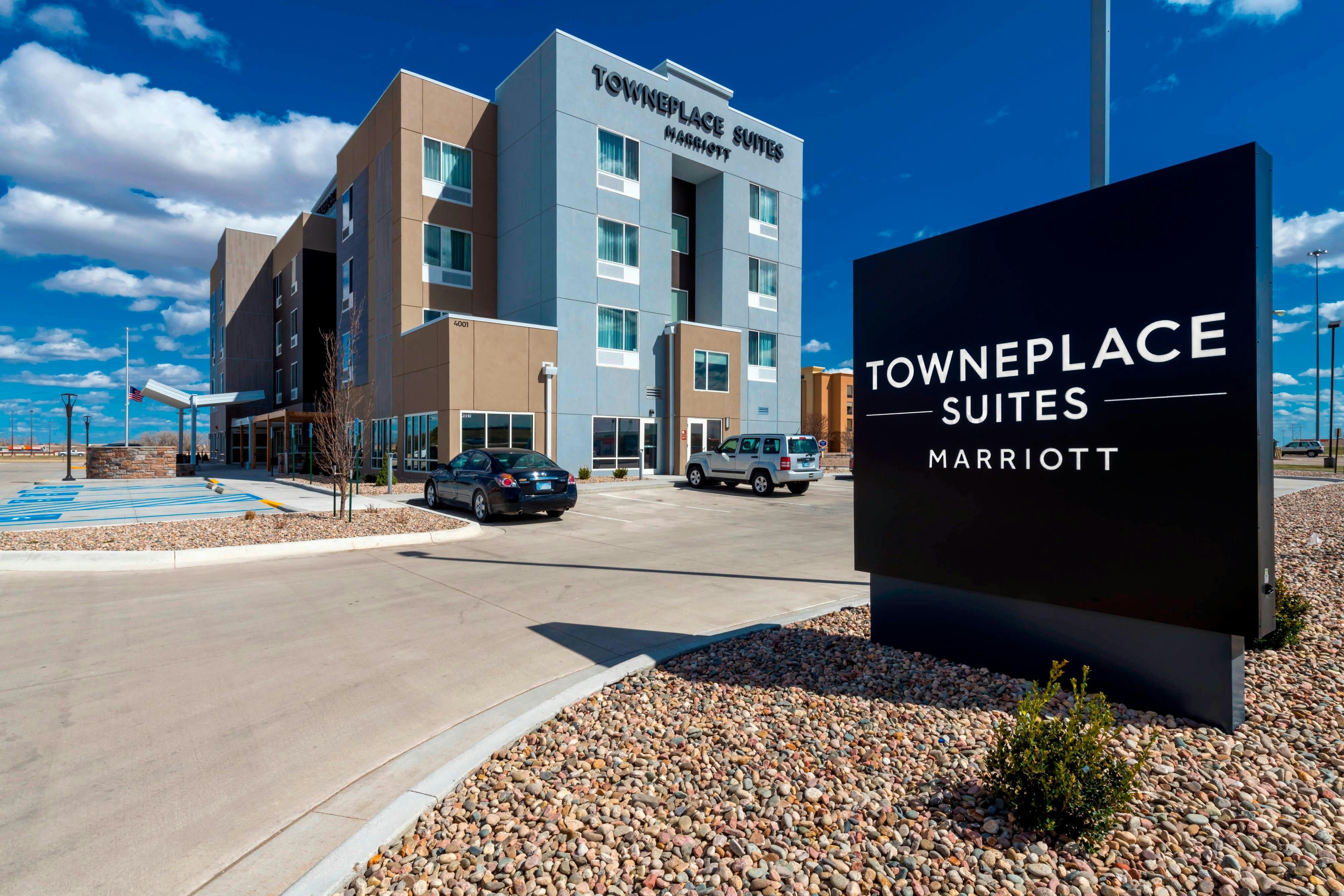 TownePlace Suites by Marriott Hays 50/52