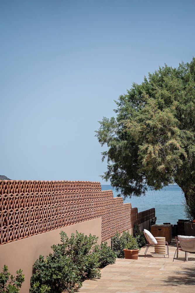 The Theodore Boutique Hotel 43/50