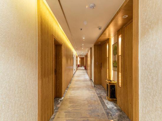 Ziguang Boutique Hotel 37/40