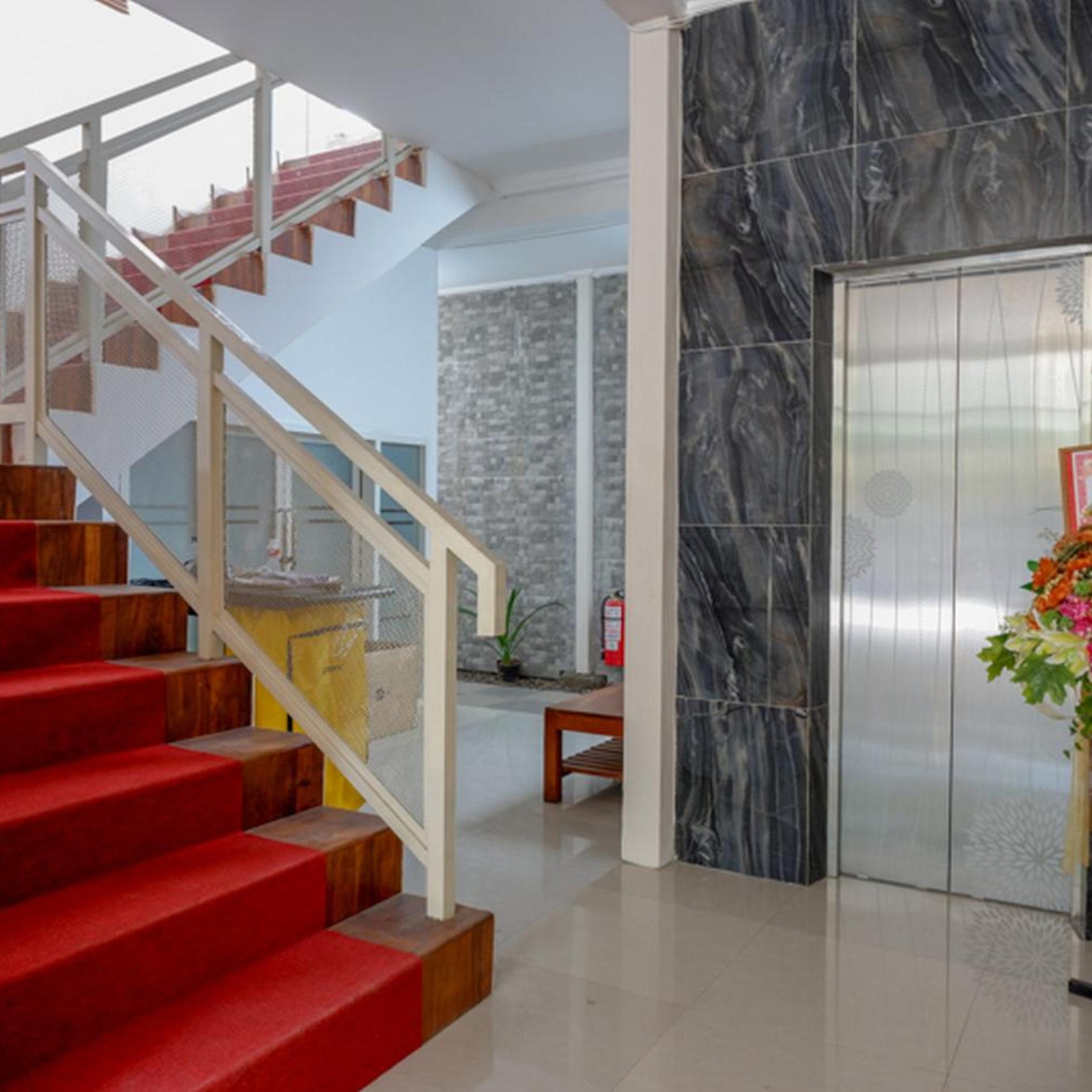 RedDoorz @ Jalan Majapahit Semarang 9/56