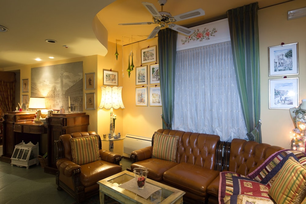 Hotel Serenella 47/73