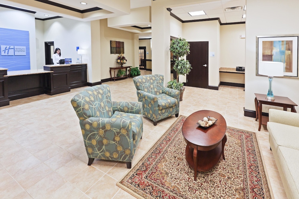 Holiday Inn Express Suites Brownfield 40/54