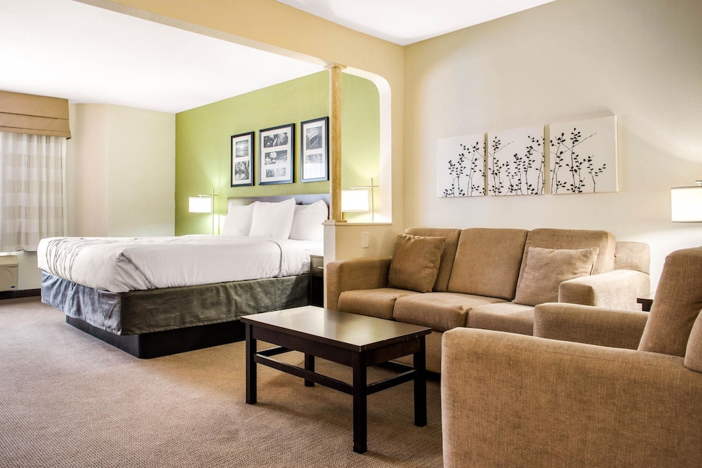 Sleep Inn & Suites Columbus South 33/52