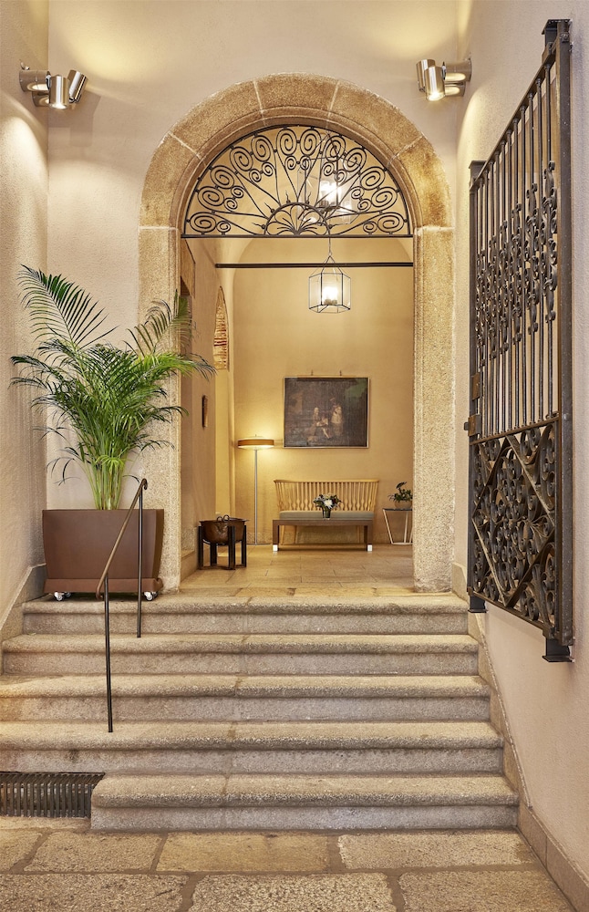 Nh Collection Caceres Palacio de Oquendo 8/50