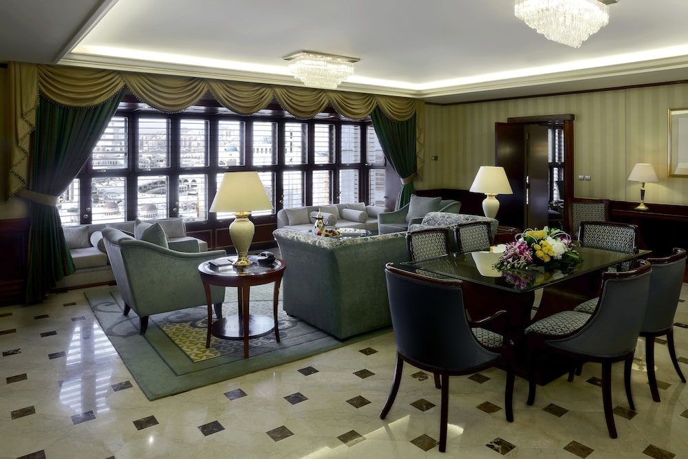 Makkah Hotel 57/72