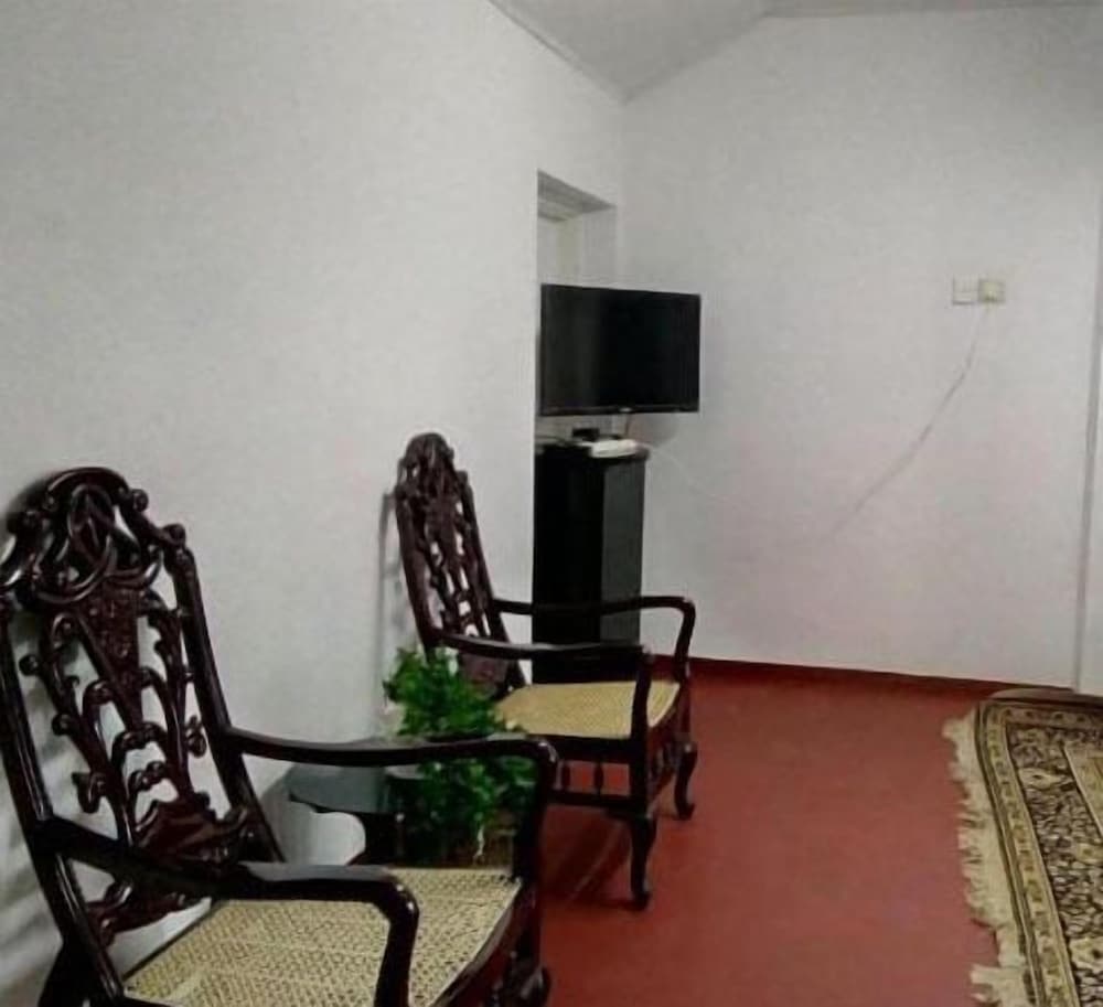 White Cottage Nuwara Eliya 15/19