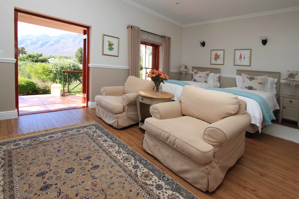 Montagu Vines Guest House 5/50