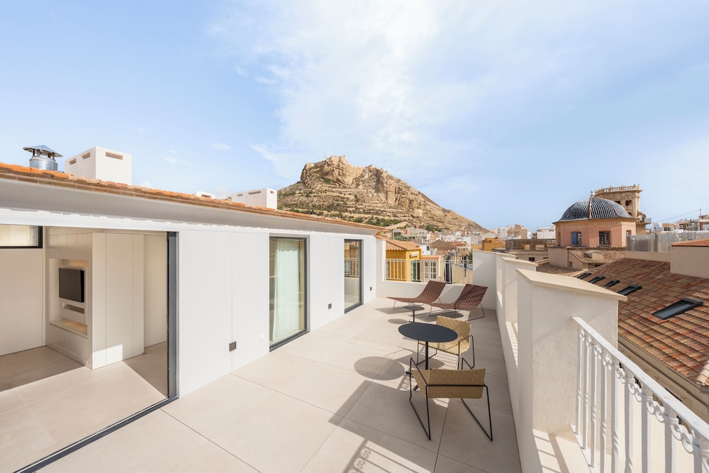 Tandem Portico Alicante Suites 29/35
