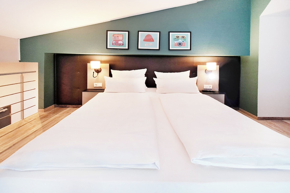 لوفت عائلي بسرير فردي بغرفة نوم واحدة بمنطقة جلوس، Select Hotel A1 Bremen 3/6