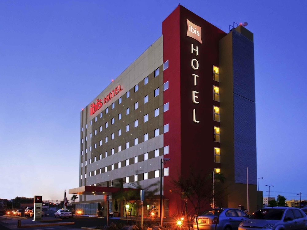 Ibis Hermosillo 2/47