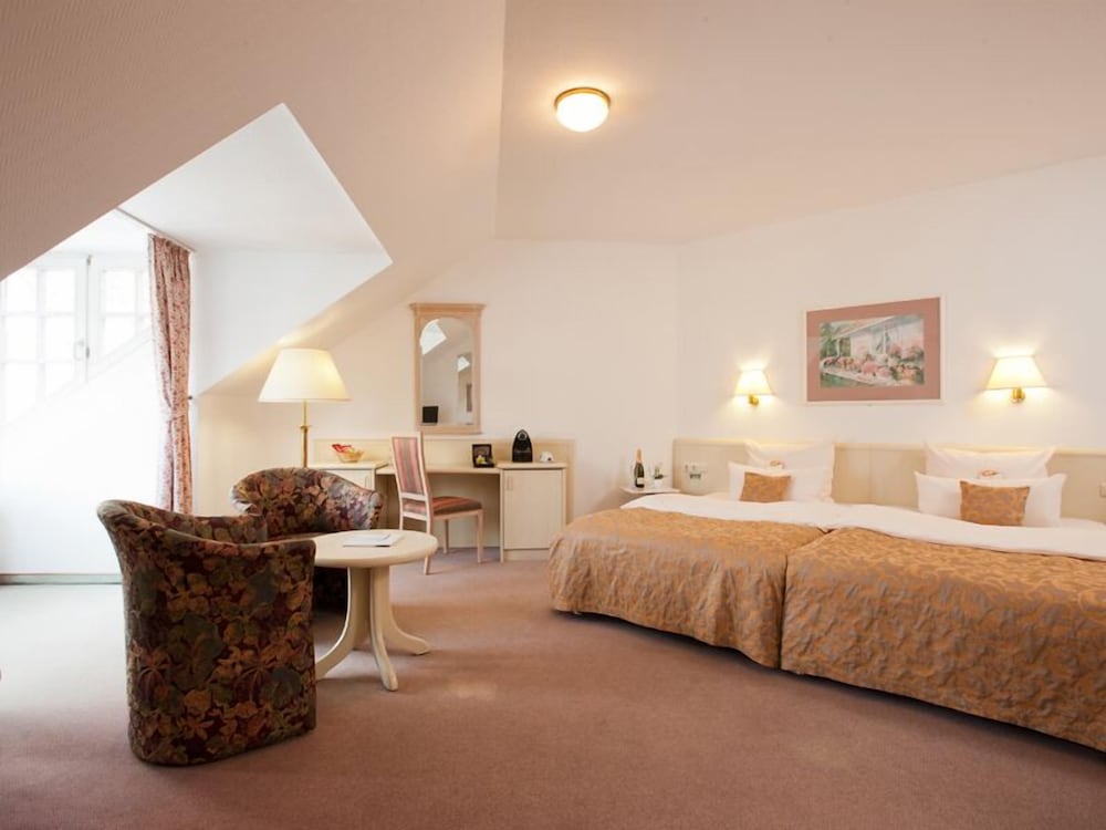 Hoteltraube Rudesheim 32/50