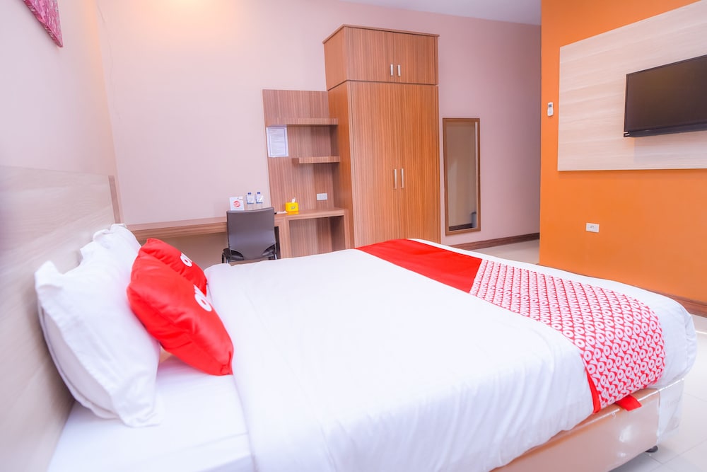 OYO 1630 Hotel Syariah Ring Road 28/33