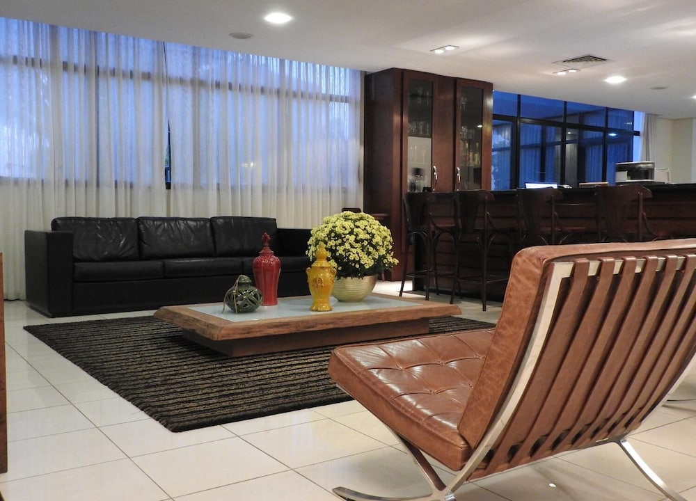EXECUTIVE INN 28/50