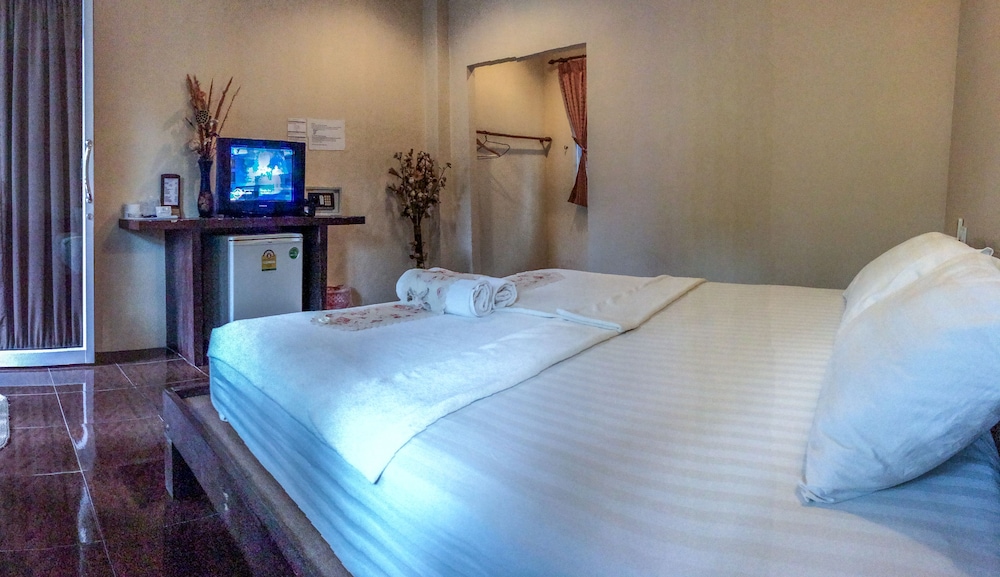 Silver Sands Beach Resort 22/100