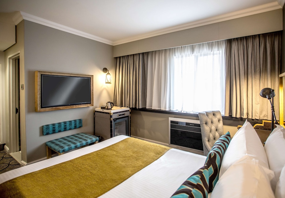 Southern Sun Ridgeway 15/50