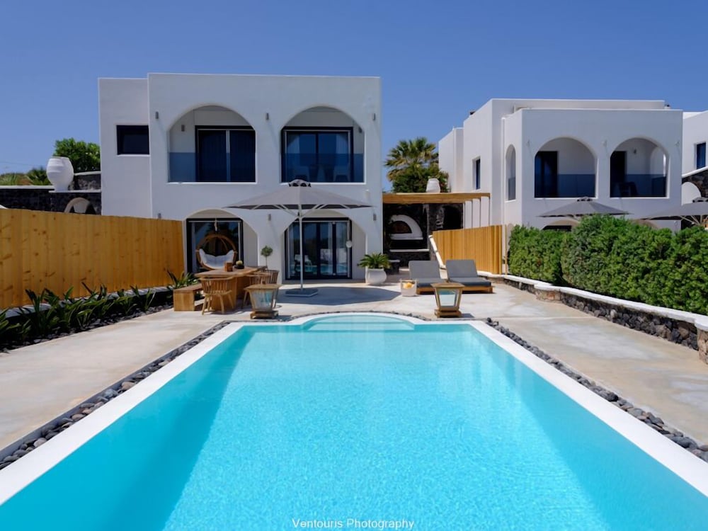 Amor Hideaway Villas by Mr and Mrs White 39/46