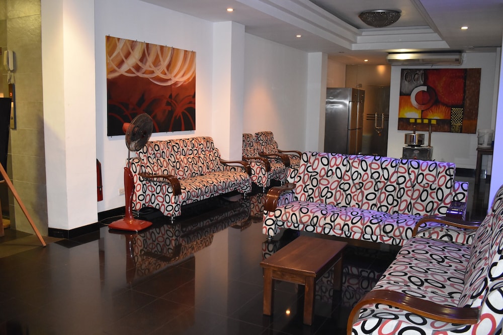 Port View City Hotel 24/46