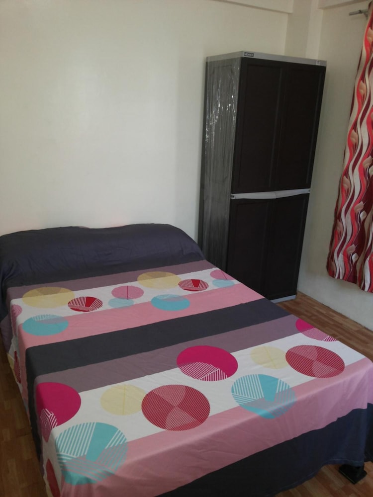 Budget Studio Unit In Makati 24/38