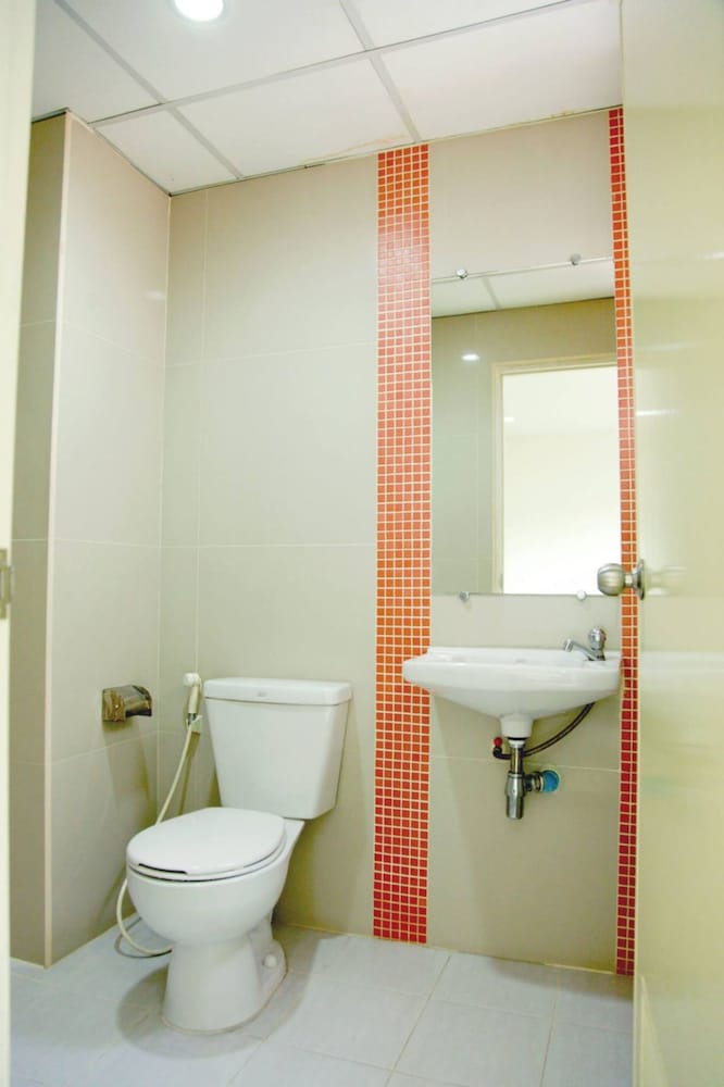 OYO 274 Meesook Residence 20/22
