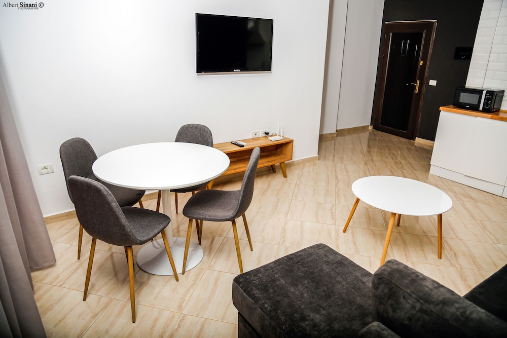 Arc Hotel Tirana 46/50