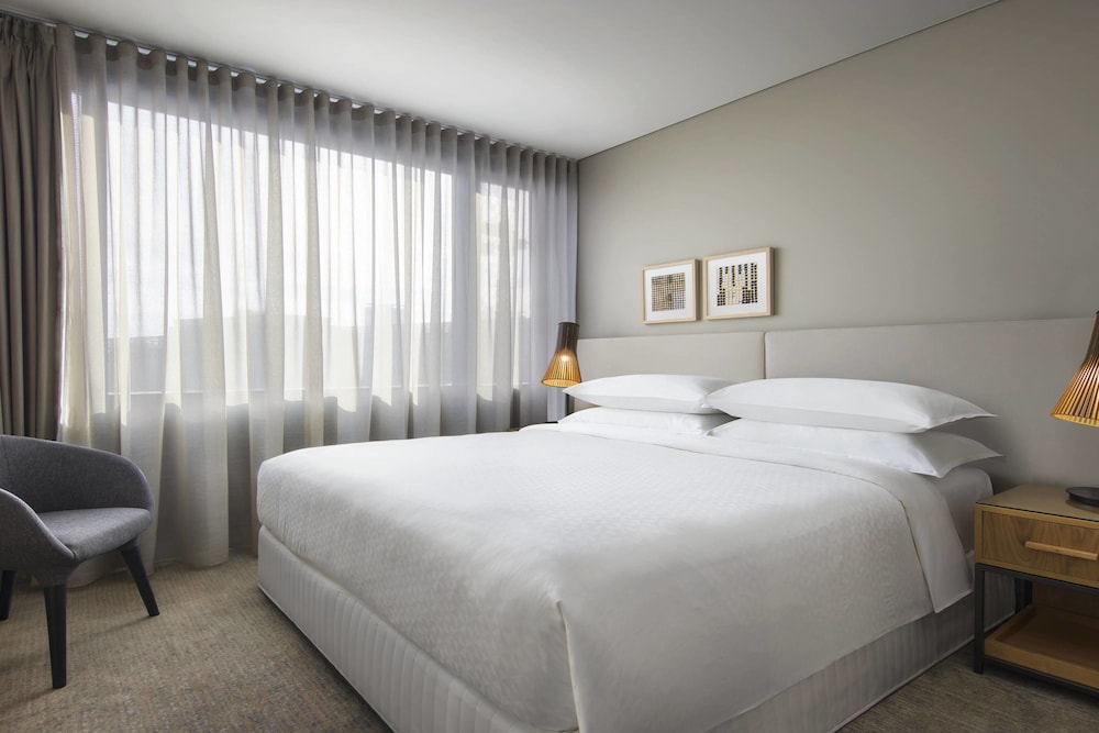 Four Points By Sheraton Sydney Central Park 7/26
