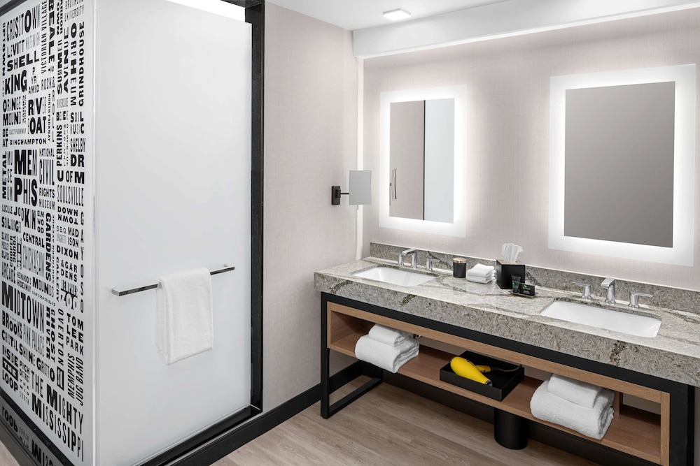Hyatt Centric Beale Street Memphis 18/60