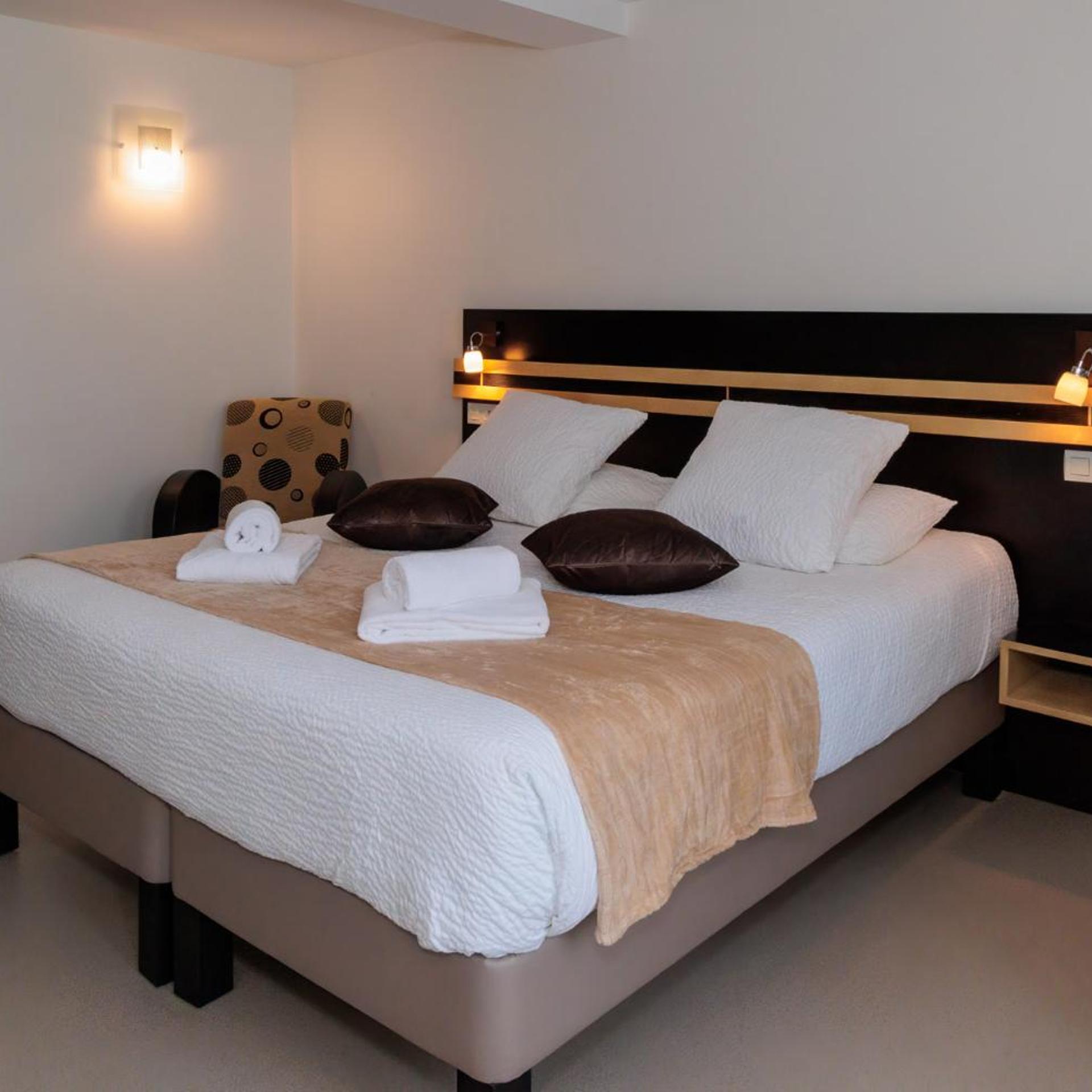 LOGIS AUBERGE DE LA XAINTRIE 9/47