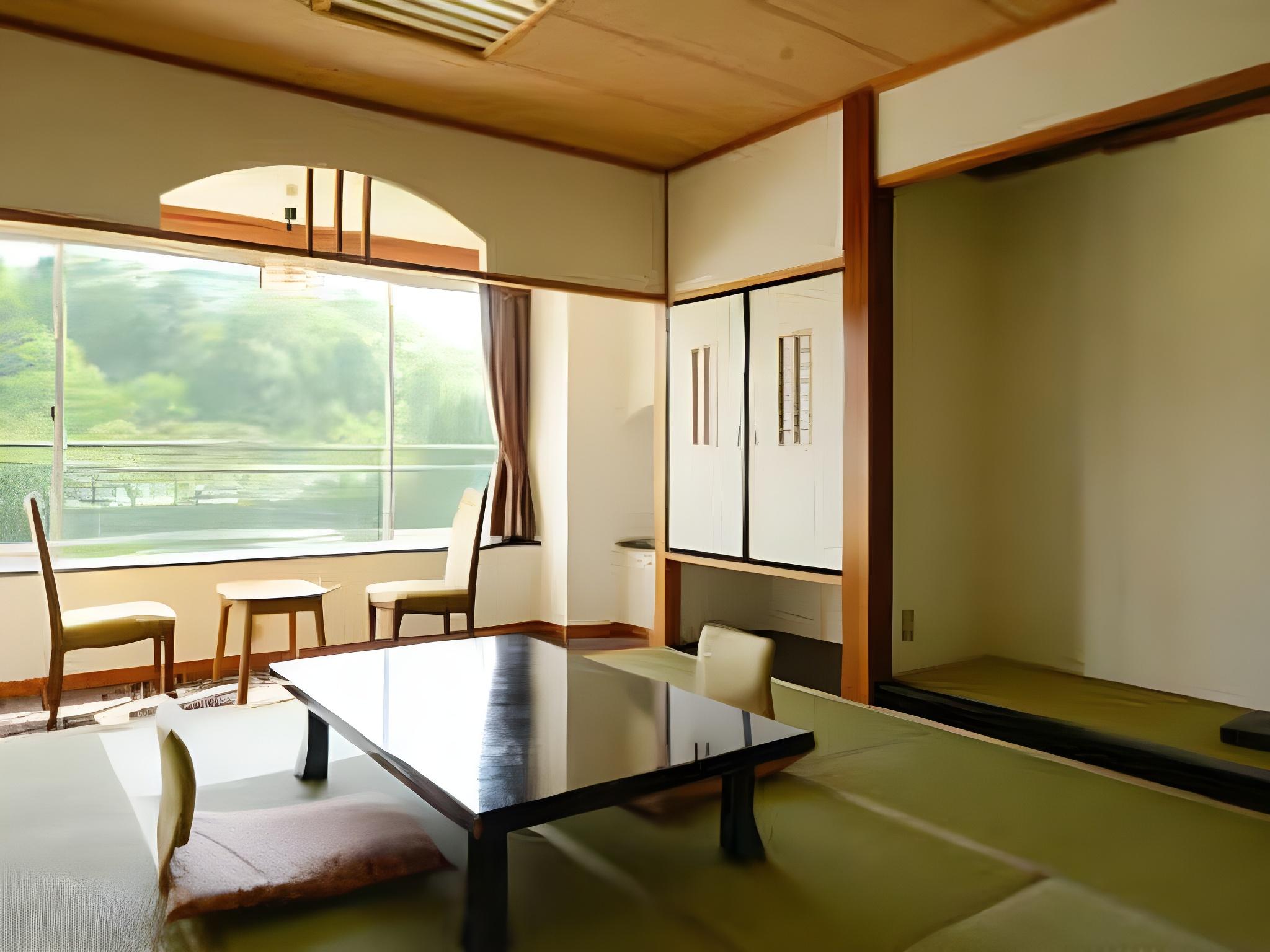 Japanese, 2 Futon Beds, Annex