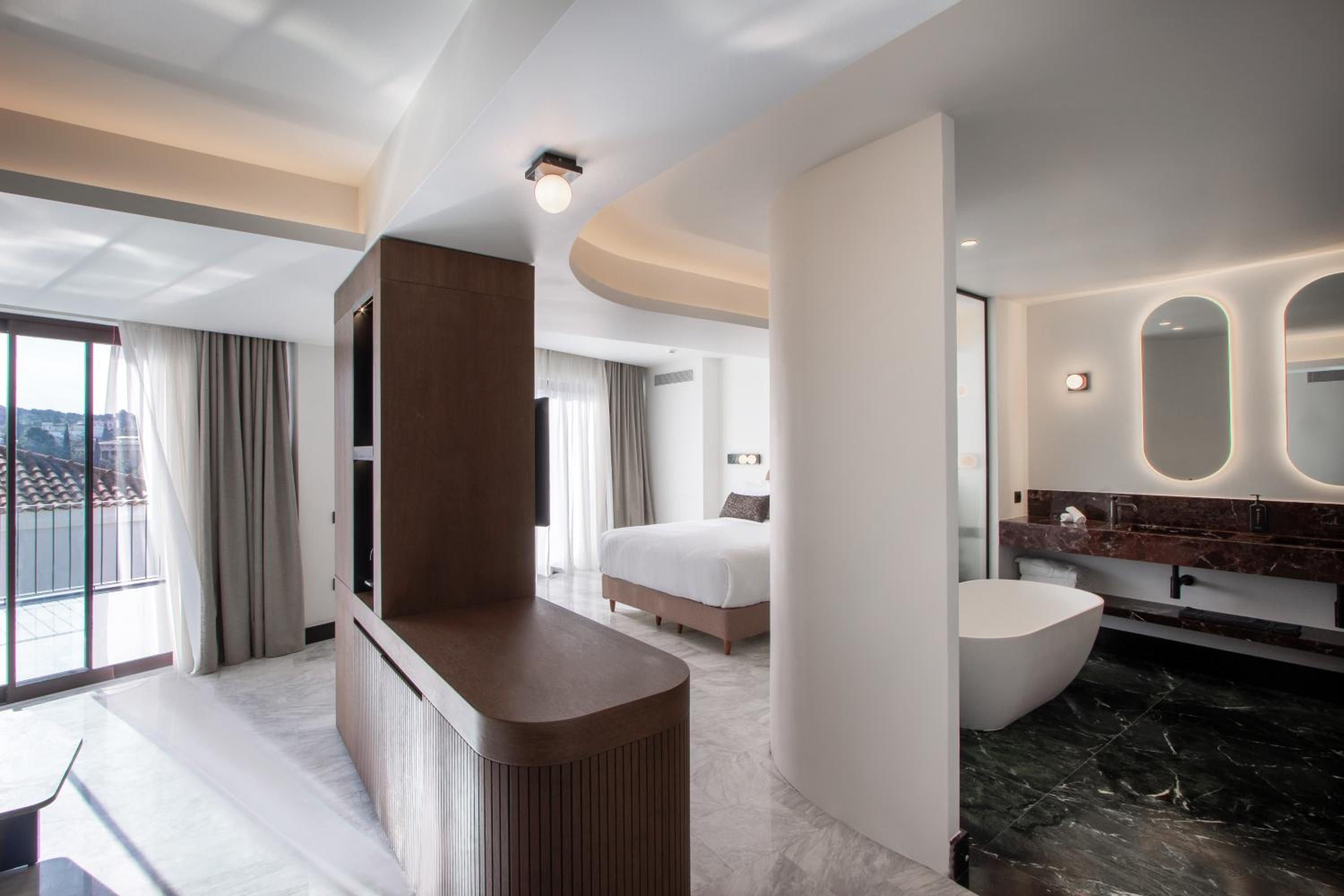 L'Avventura Suites 14/17