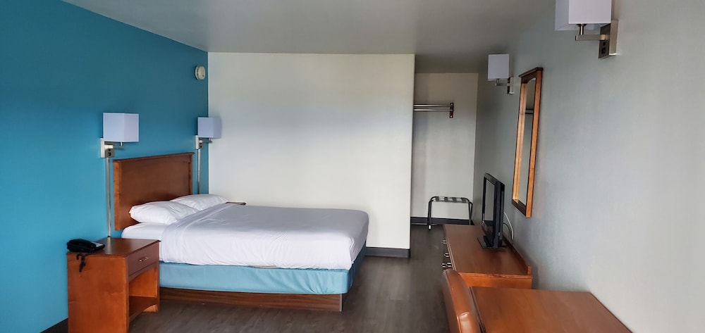 Motel6 Baker City, OR 7/61