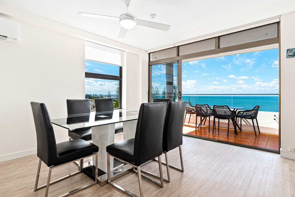 WINDWARD APARTMENTS 71/81