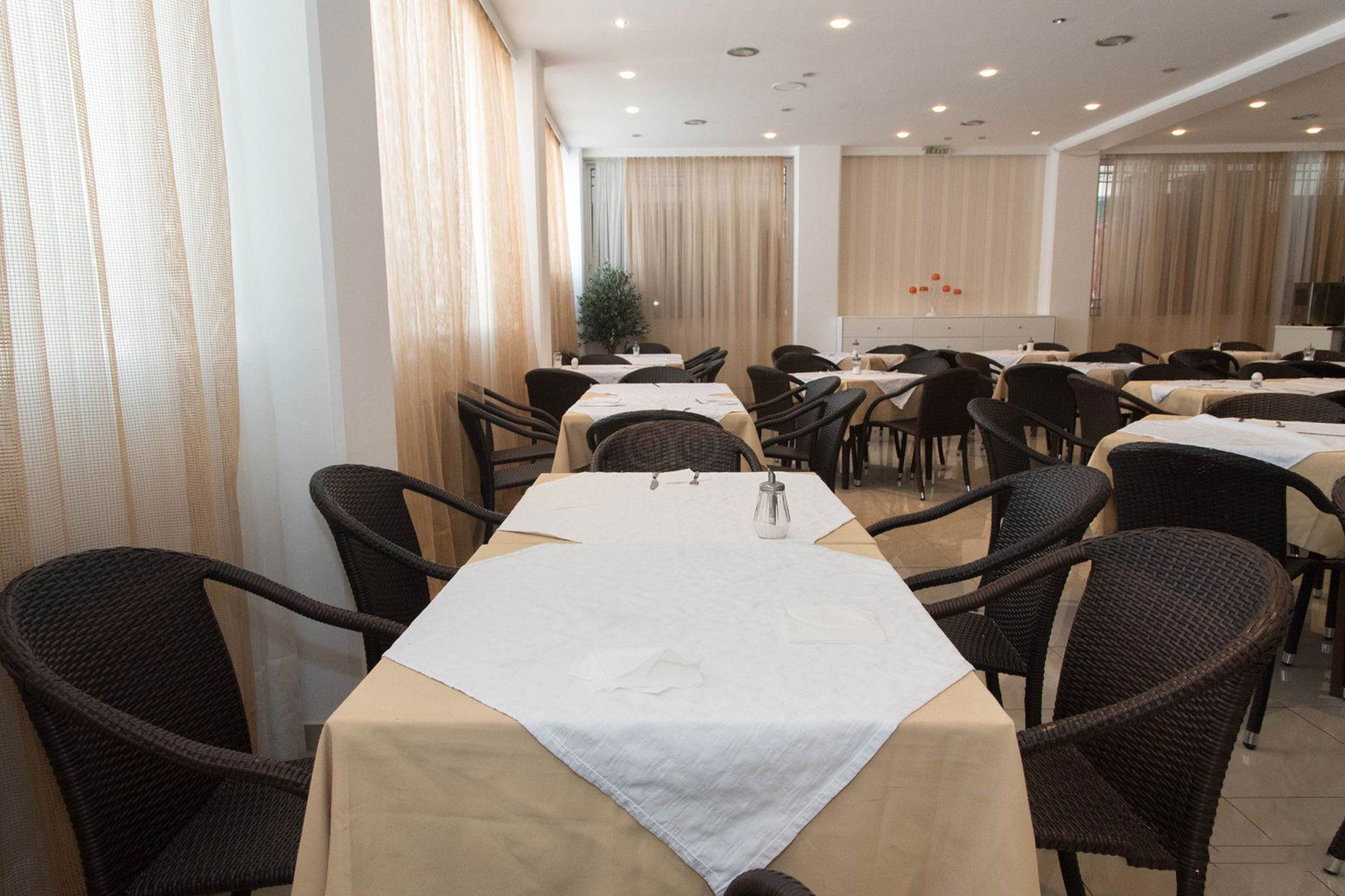 Pefkos Breeze Family Resort and Spa 16/37