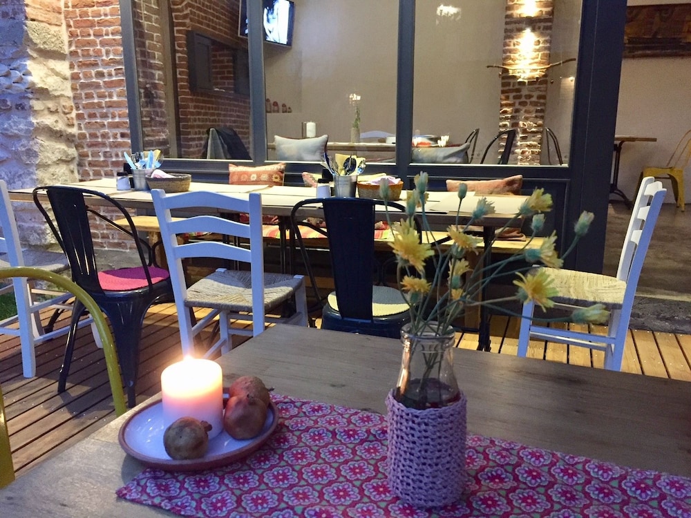 Attalos Suites Hotel 45/58