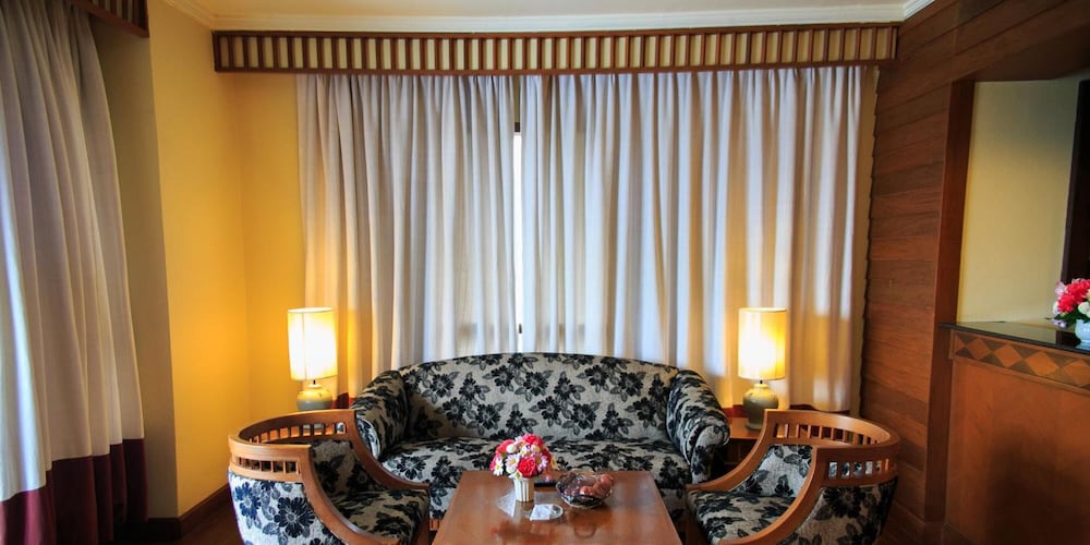 WIENGLAKOR HOTEL 65/76