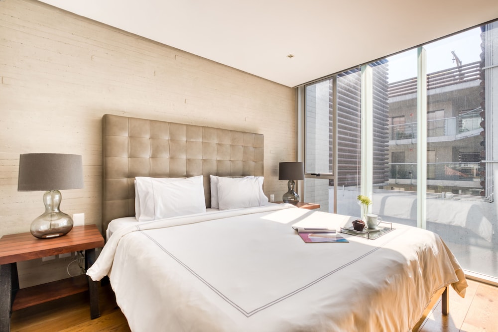 AR 218 Hotel by ULIV 17/58