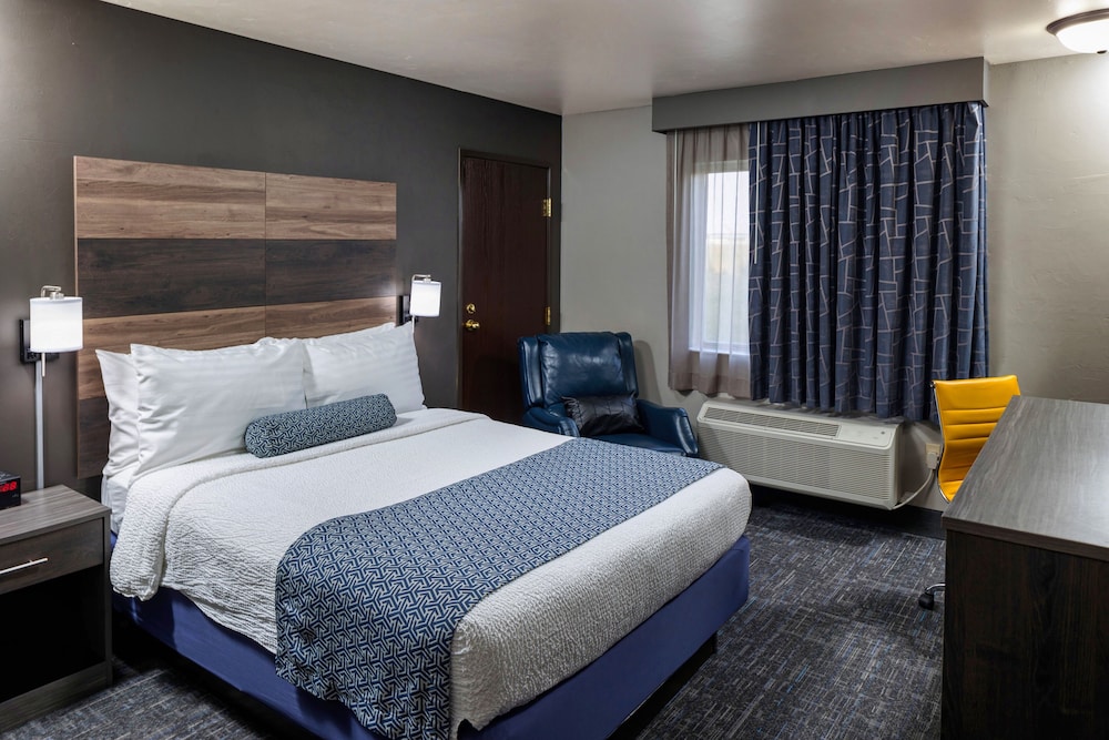 Hotel J Green Bay Formerly Airport Settle Inn 22/72